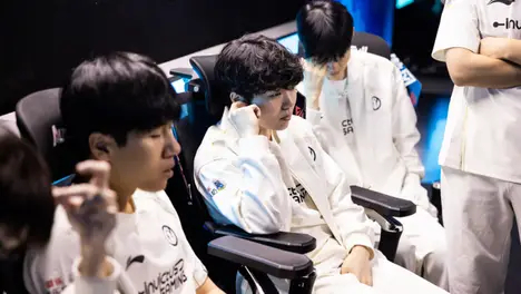 WE战队LPL成长历程：从青涩到成熟的电竞战队赛场表现全解析